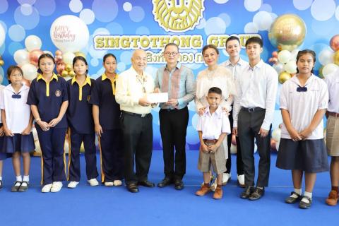 เฮียหรั่ง–ซ้อแรม รุ่งชาญชัย ขอบคุณ “ดร.เสริมวุฒิ” นำมัคนายกน้อยร่วมงานบุญใหญ่ พร้อมสนับสนุนโครงการคุณธรรม