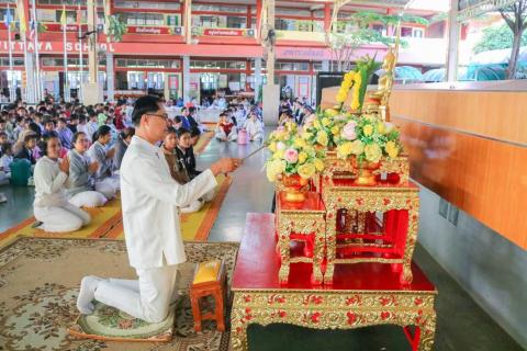 วันศุกร์  ที่ ๒๘ พฤศจิกายน ๒๕๖๘ ดร.ทักดนัย  เพชรเภรี  ผู้อำนวยการโรงเรียนเจริญสุขอุดมวิทยา นำคณะครู และนักเรียน ในระดับอนุบาล ระดับประถมศึกษา และระดับมัธยมศึกษา สวดมนต์ ไหว้พระ นั่งสมาธิ เพื่อถวายเป็นพระราชกุศล  แด่สมเด็จพระนางเจ้าสิริกิติ์ พระบรมราชินีนา